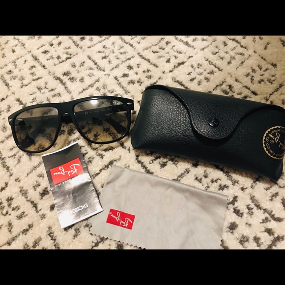 Ray-Ban Sunglasses RB4147 - Picture 3 of 11